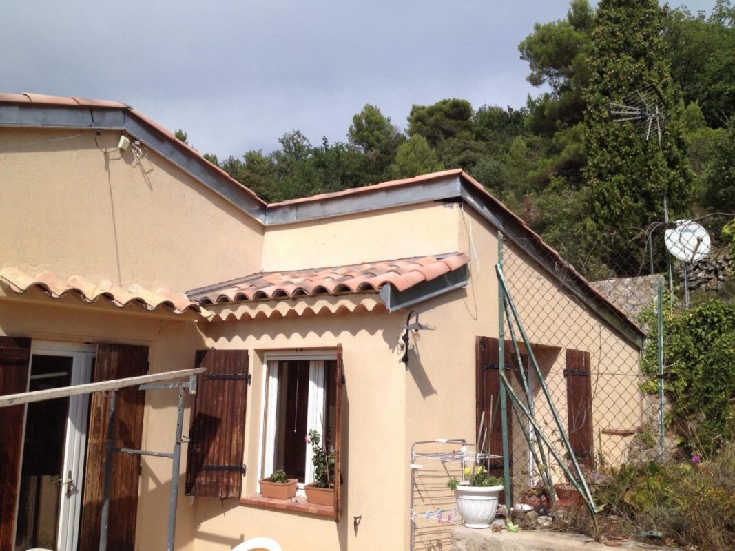 Rénovation d'une toiture de maison individuelle à nice, cagnes-sur-mer et menton